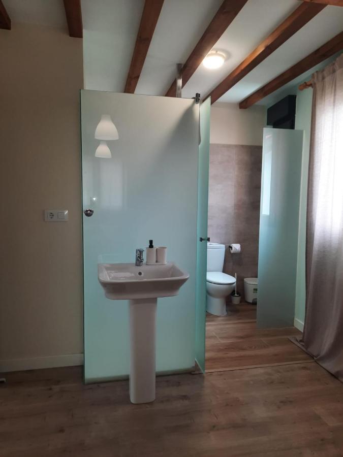 Preciosos Apartamentos A 15 Minutos De Comillas Periedo Bagian luar foto